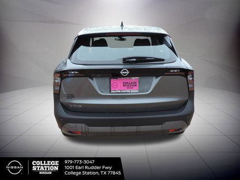 New 2026 Nissan Kicks S image 5