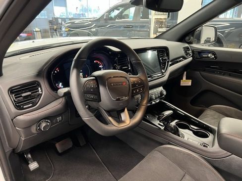 New 2026 Dodge Durango GT image 9