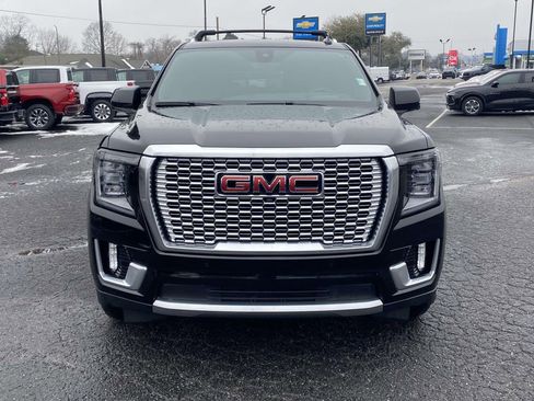 Used 2021 GMC Yukon XL Denali w/ Denali Ultimate Package image 2
