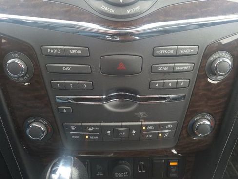 Used 2019 Nissan Armada SL w/ Premium Package image 40