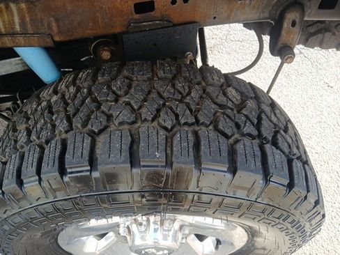 Used 2016 RAM 2500 Power Wagon Tradesman image 46