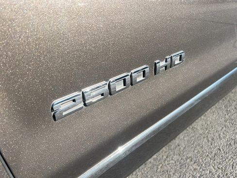 Used 2015 Chevrolet Silverado 2500 LTZ w/ Duramax Plus Package image 8