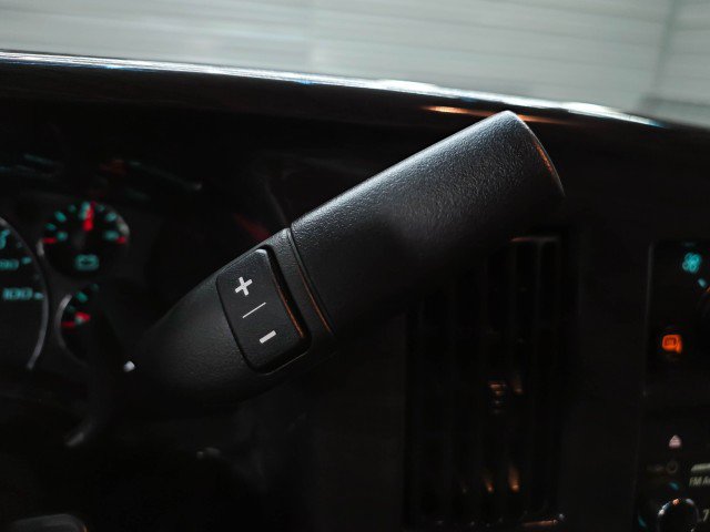 Used 2017 GMC Savana 2500 Extended RWD image 26
