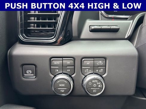 New 2026 GMC Sierra 1500 AT4 AWD/4WD image 19