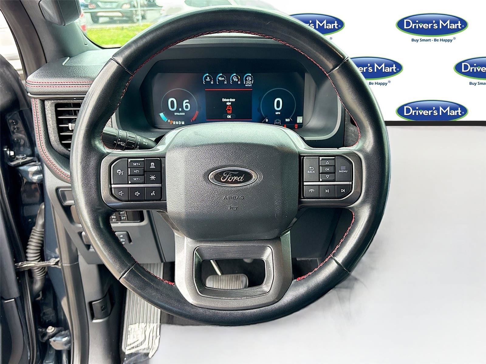 Used 2024 Ford Expedition Limited RWD image 11