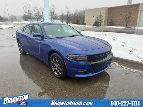 Used 2018 Dodge Charger GT image 1