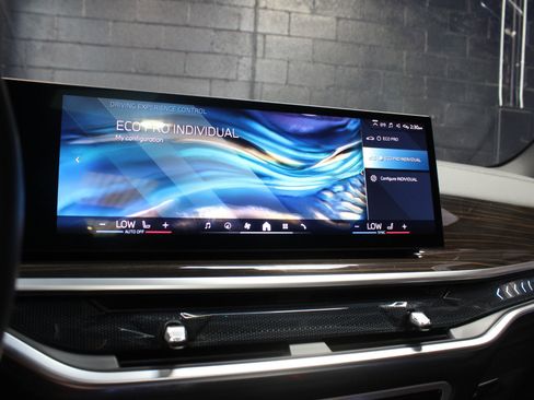 Used 2024 BMW X5 sDrive40i w/ M Sport Package image 83