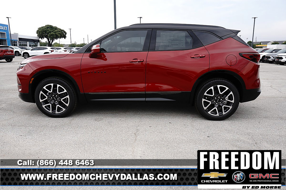New 2026 Chevrolet Blazer RS w/ Driver Confidence II Package FWD image 4