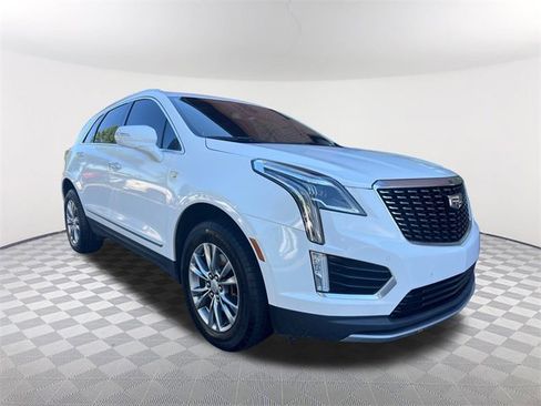 Used 2021 Cadillac XT5 Premium Luxury image 3