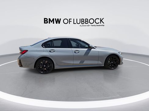 New 2026 BMW 330i xDrive Sedan w/ M Sport Package AWD/4WD image 9