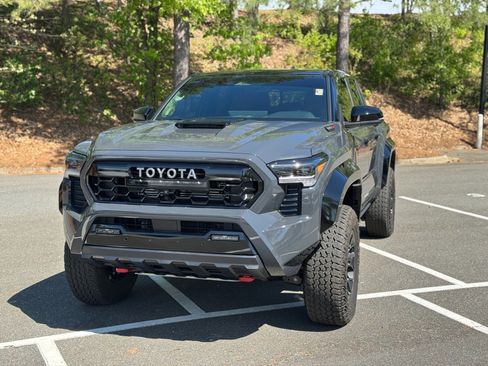 Used 2025 Toyota Tacoma TRD Pro image 3