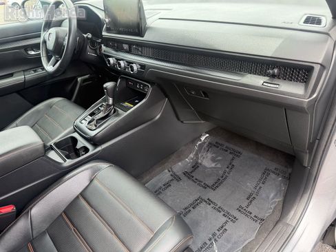 Certified 2024 Honda CR-V Sport-L image 31