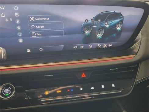 Certified 2025 Buick Envision Sport Touring image 19