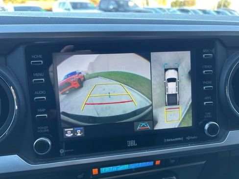 Used 2022 Toyota Tacoma Limited w/ Nightshade Package image 16