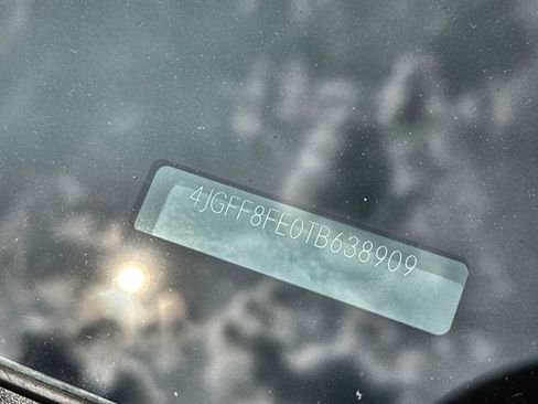 New 2026 Mercedes-Benz GLS 580 4MATIC image 25