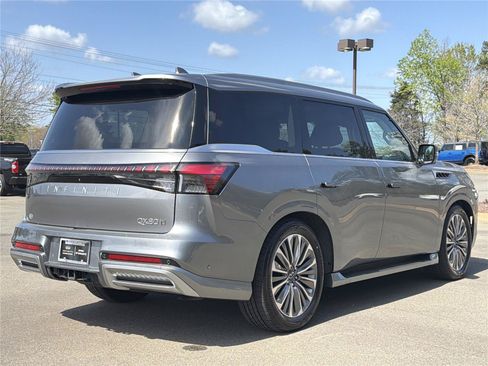 Used 2025 INFINITI QX80 Sensory AWD/4WD image 39