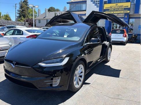 Used 2017 Tesla Model X 100D AWD/4WD image 39