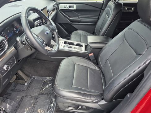 Used 2020 Ford Explorer Limited image 9