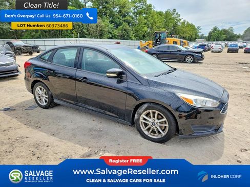 Used 2017 Ford Focus SE FWD image 5