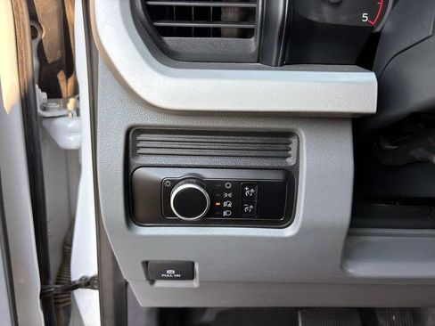 Used 2023 Ford F350 XL AWD/4WD image 16