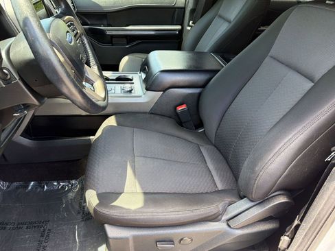 Used 2020 Ford Expedition XLT AWD/4WD image 5