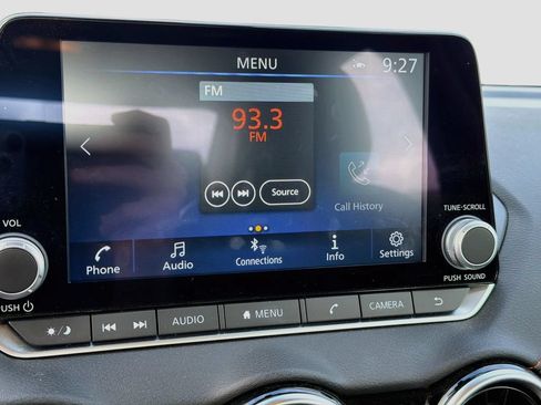 Used 2023 Nissan Sentra SR w/ SR Premium Package FWD image 16