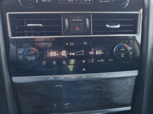 Used 2022 Nissan Armada Platinum w/ Captain's Chairs Package RWD image 18
