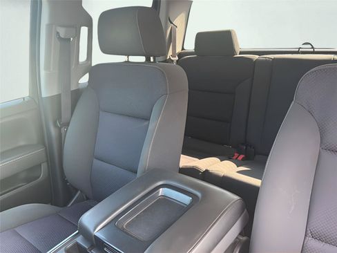 Used 2017 Chevrolet Silverado 1500 LT w/ All Star Edition AWD/4WD image 9
