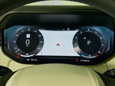 Used 2025 Land Rover Range Rover Autobiography AWD/4WD image 13