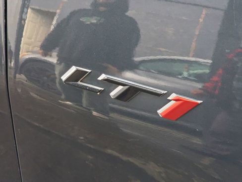 Used 2020 Chevrolet Camaro LT image 21