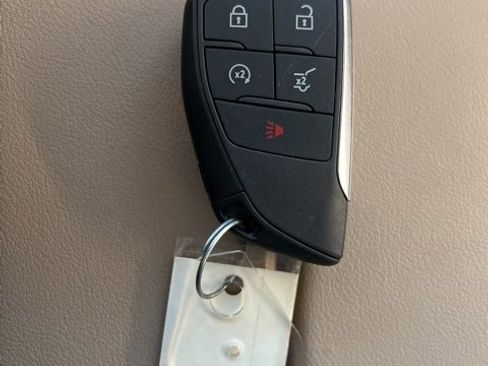 Used 2024 Buick Envision Preferred image 44