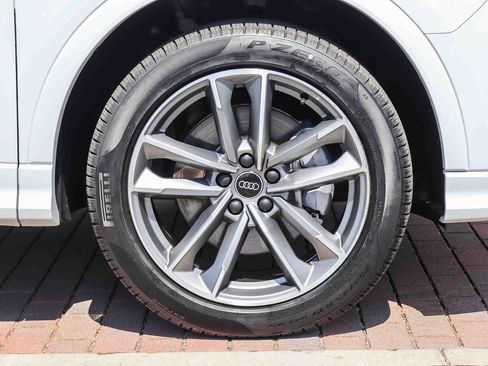 Certified 2023 Audi Q3 2.0T Premium w/ Black Optic Sport Package AWD/4WD image 11