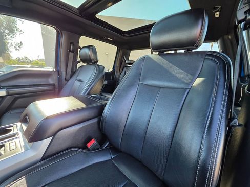 Used 2018 Ford F150 Lariat w/ Equipment Group 502A Luxury image 20