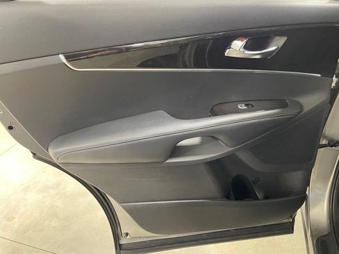 Used 2017 Kia Sorento FWD w/ LX Convenience Package image 15