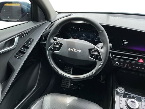 Used 2025 Kia Niro Wave FWD image 11