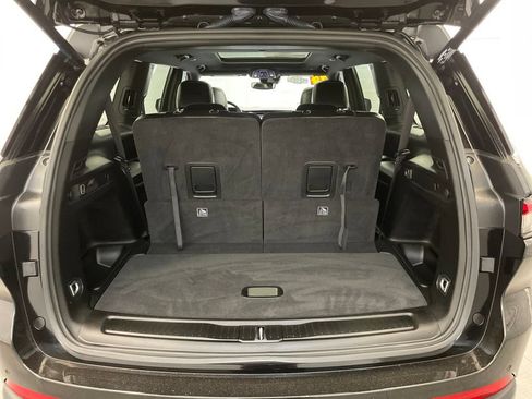 Certified 2024 Jeep Grand Cherokee L Limited AWD/4WD image 26
