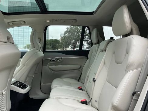 Certified 2023 Volvo XC90 B5 Core w/ Protection Package Premier AWD/4WD image 30
