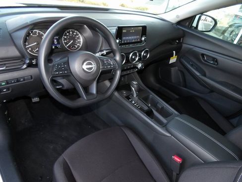 New 2025 Nissan Sentra S image 11