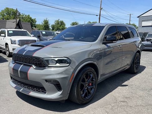 Used 2022 Dodge Durango SRT w/ Premium Interior Group AWD/4WD image 3