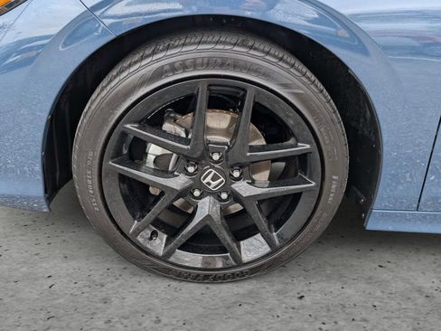 Certified 2025 Honda Civic Sport image 7