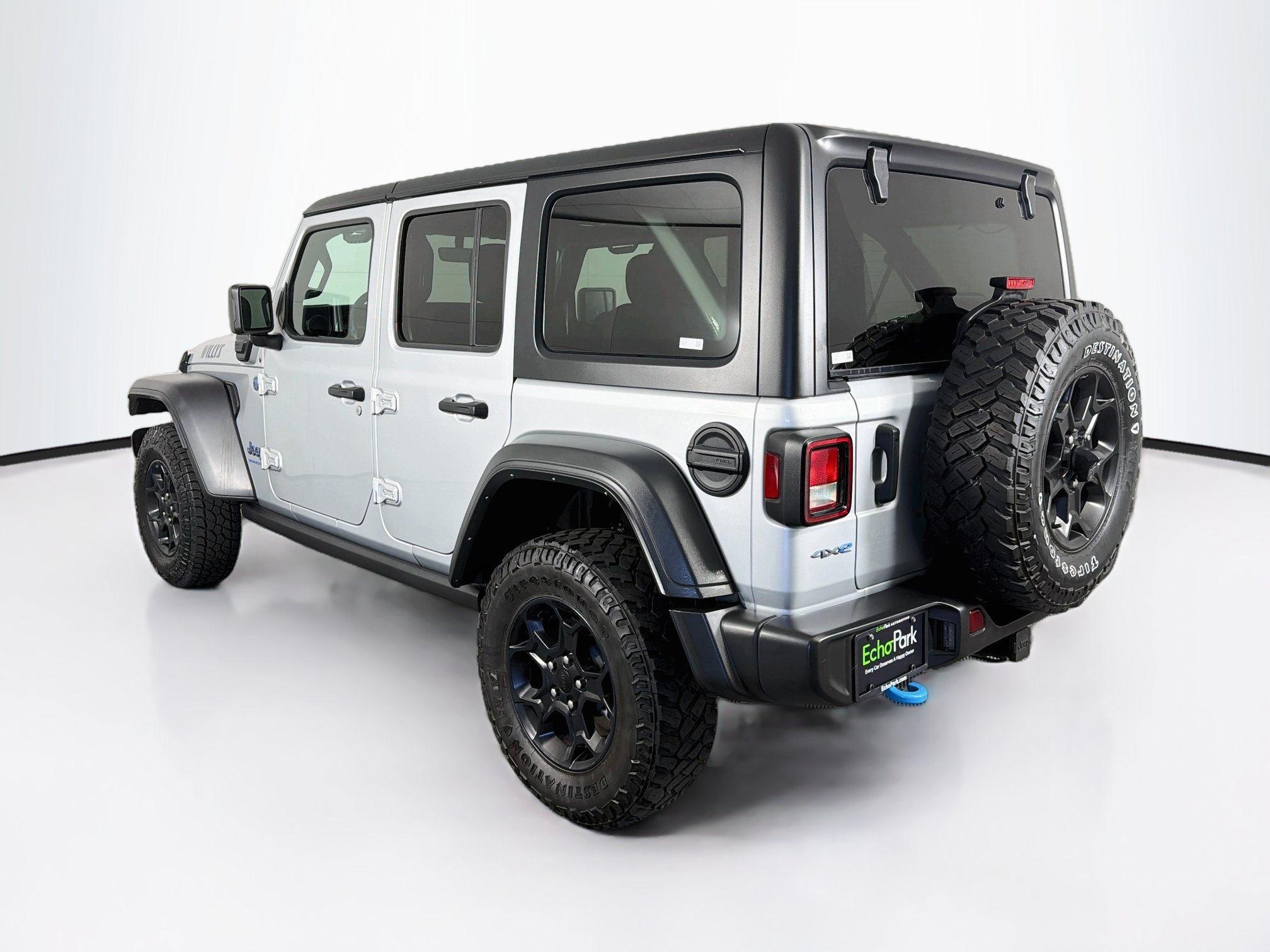 Used 2023 Jeep Wrangler Unlimited w/ Cold Weather Group AWD/4WD image 5