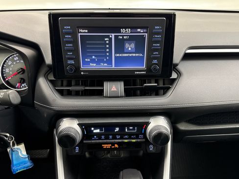 Used 2020 Toyota RAV4 LE w/ All Weather Liner Package AWD/4WD image 25