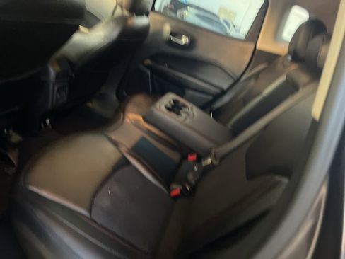 Used 2019 Jeep Compass Trailhawk w/ Cold Weather Group image 14