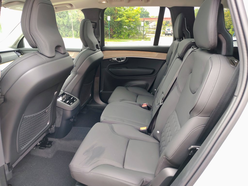 New 2027 Volvo XC90 B5 Core AWD/4WD image 25