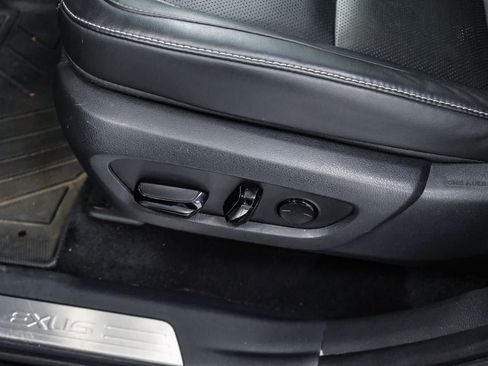 Certified 2025 Lexus TX 350 FWD w/ Technology Package image 22