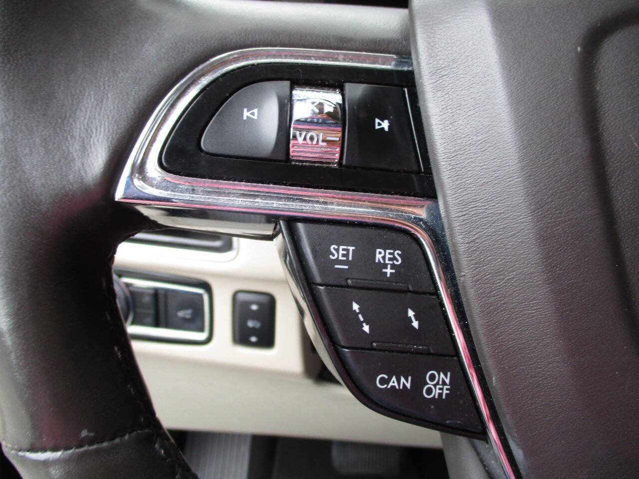 Used 2018 Lincoln Navigator Reserve w/ Technology Package AWD/4WD image 21