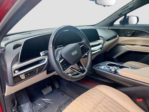 Used 2024 Cadillac Lyriq Sport w/ Nappa Leather Package AWD/4WD image 9