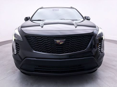 Used 2020 Cadillac XT4 Premium Luxury image 2