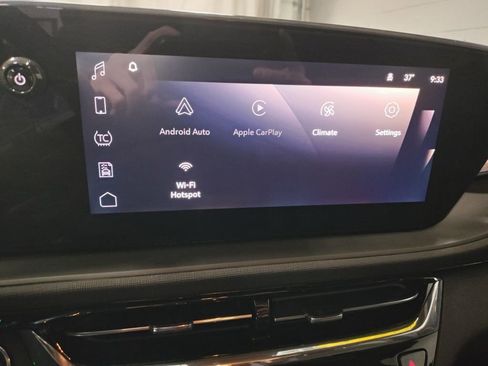 Certified 2025 Buick Envista Sport Touring w/ Convenience I Package image 31