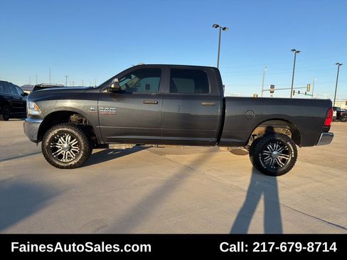 Used 2016 RAM 2500 Tradesman w/ Chrome Appearance Group image 9